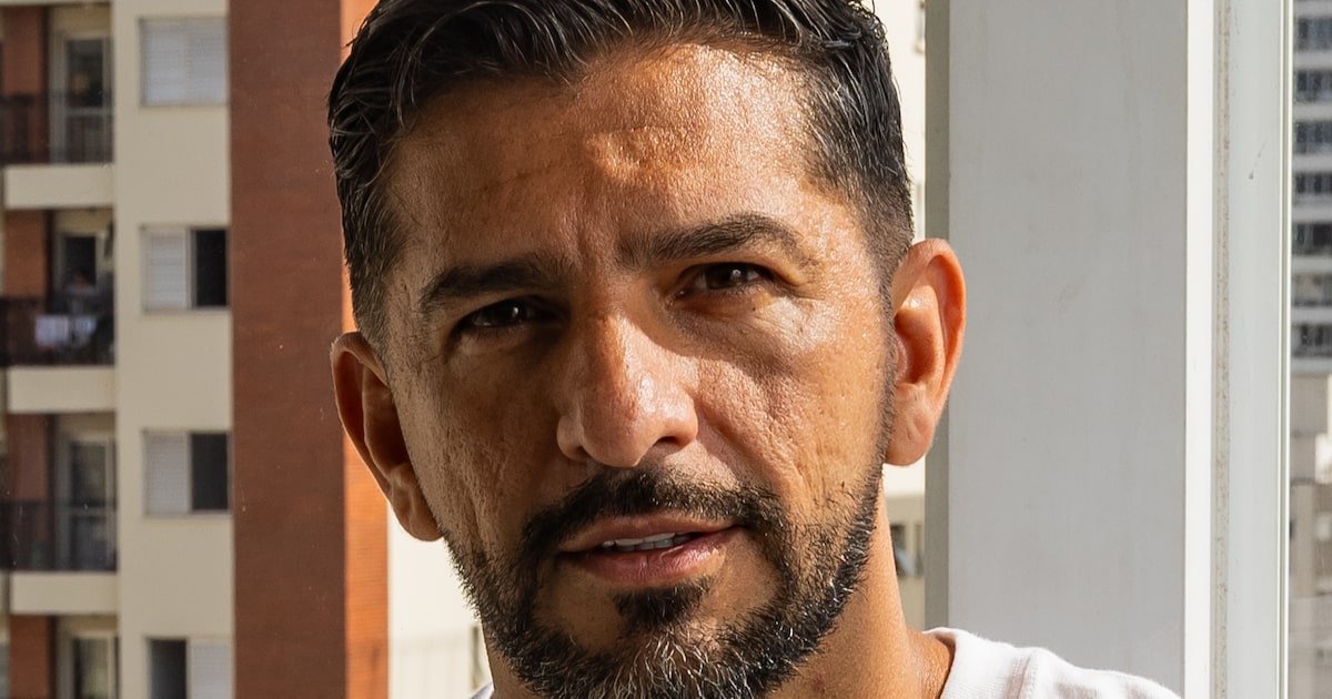 "When I arrived, no one wanted to come. Today, they fight to coach Corinthians"